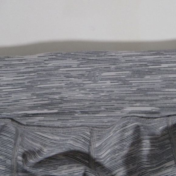 Lululemon Light Grey Wunder Leggings - Picture 4 of 4